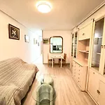 شقة Beach Apartament تورّيفيِخا