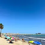 Beach Apartament شقة