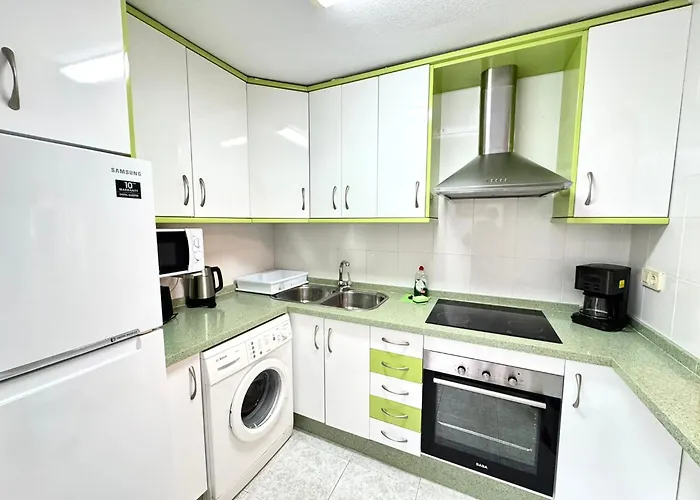 Beach Apartament * 托雷维耶哈