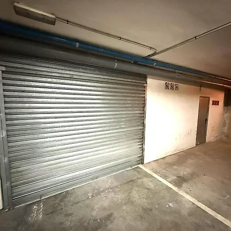 Beach Apartament 托雷维耶哈